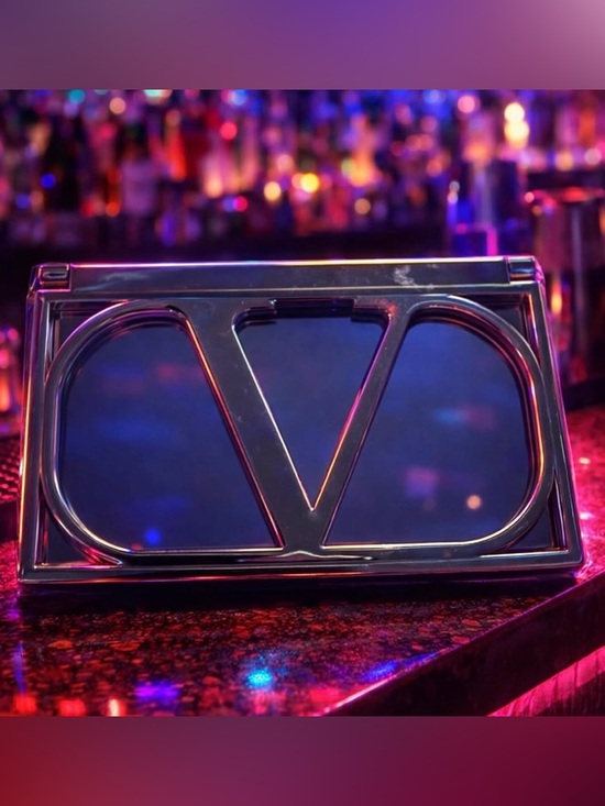 Valentino Accessories - Valentino Gold Compact Mirror 💎 - luxury!!! New in Plastic!